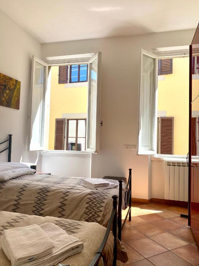 Nice & Roomy Apartment Behind The Uffizi Museum Florens Exteriör bild