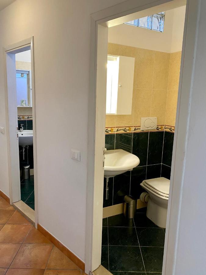 Nice & Roomy Apartment Behind The Uffizi Museum Florens Exteriör bild