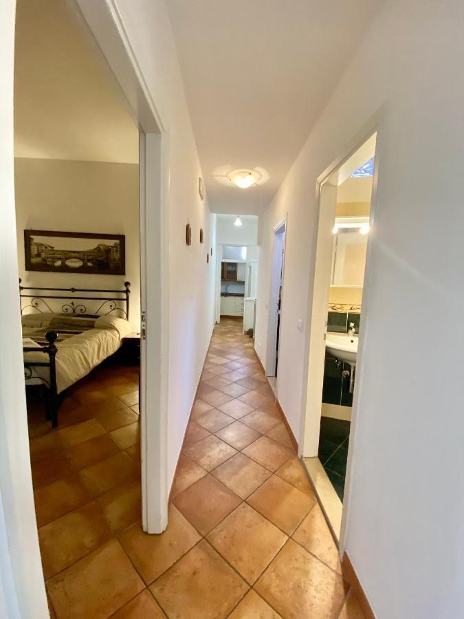 Nice & Roomy Apartment Behind The Uffizi Museum Florens Exteriör bild